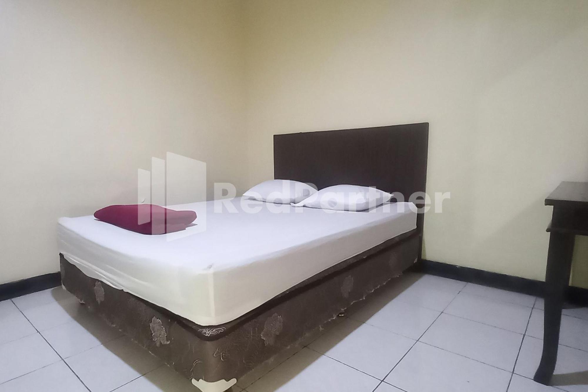 Hotel Palem 2 Syariah Malang Redpartner Екстер'єр фото