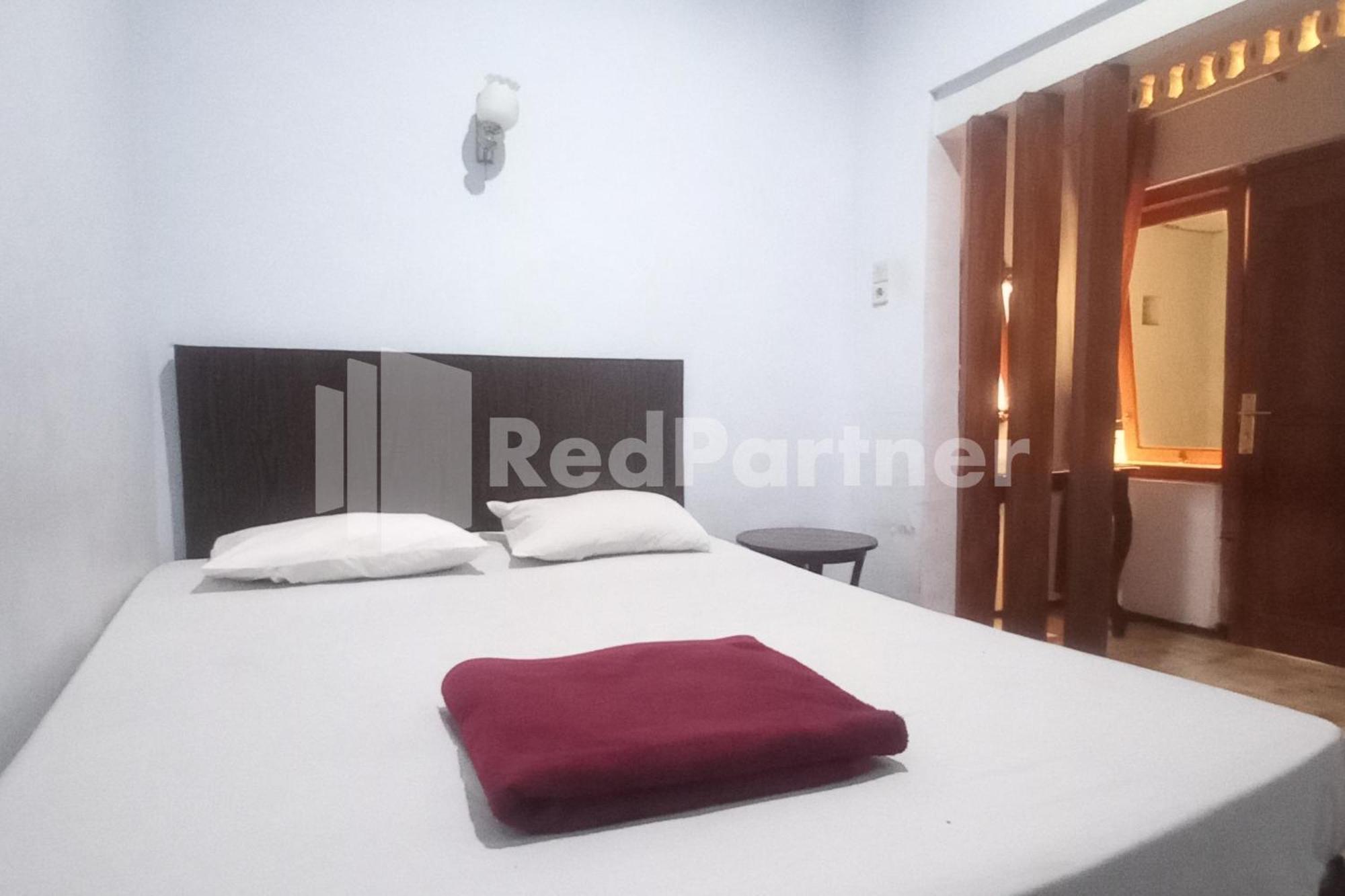 Hotel Palem 2 Syariah Malang Redpartner Екстер'єр фото