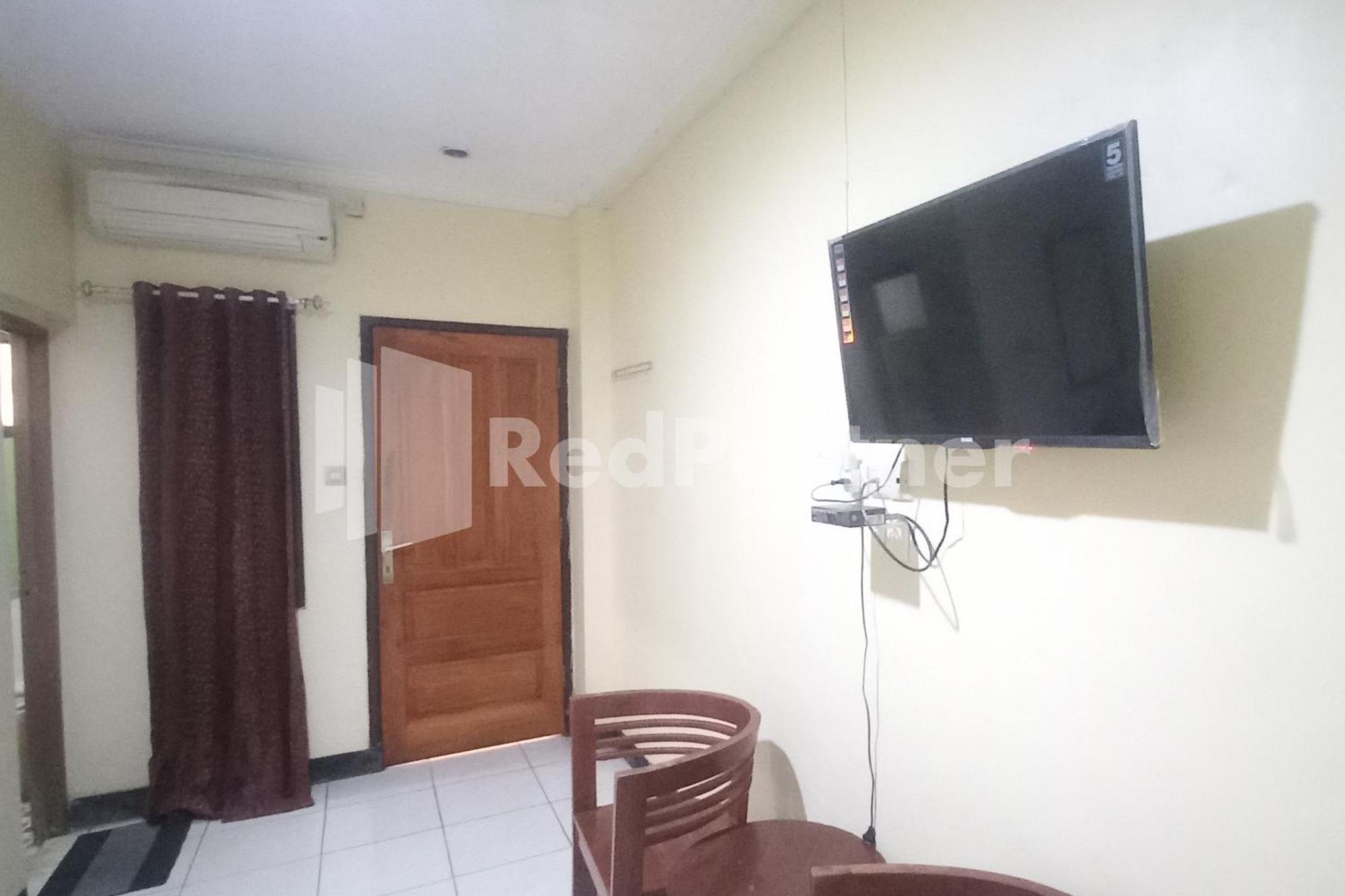 Hotel Palem 2 Syariah Malang Redpartner Екстер'єр фото